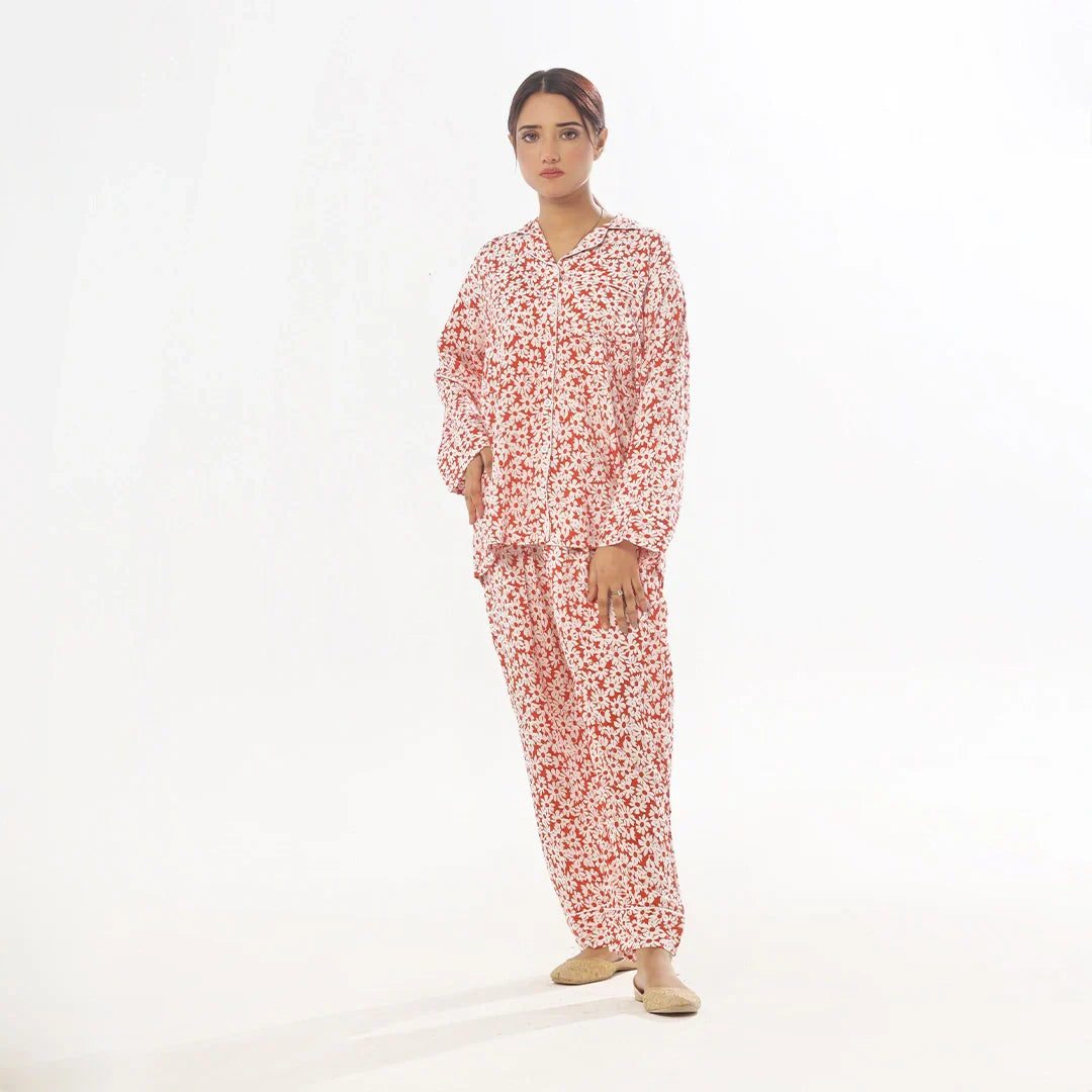 Mat Daisy Linen Pajama Suit with Scrunchie