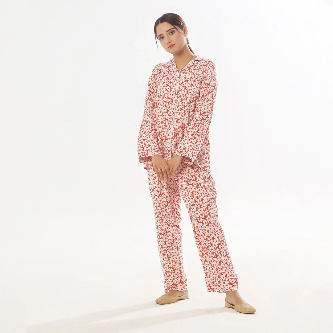 Mat Daisy Linen Pajama Suit with Scrunchie
