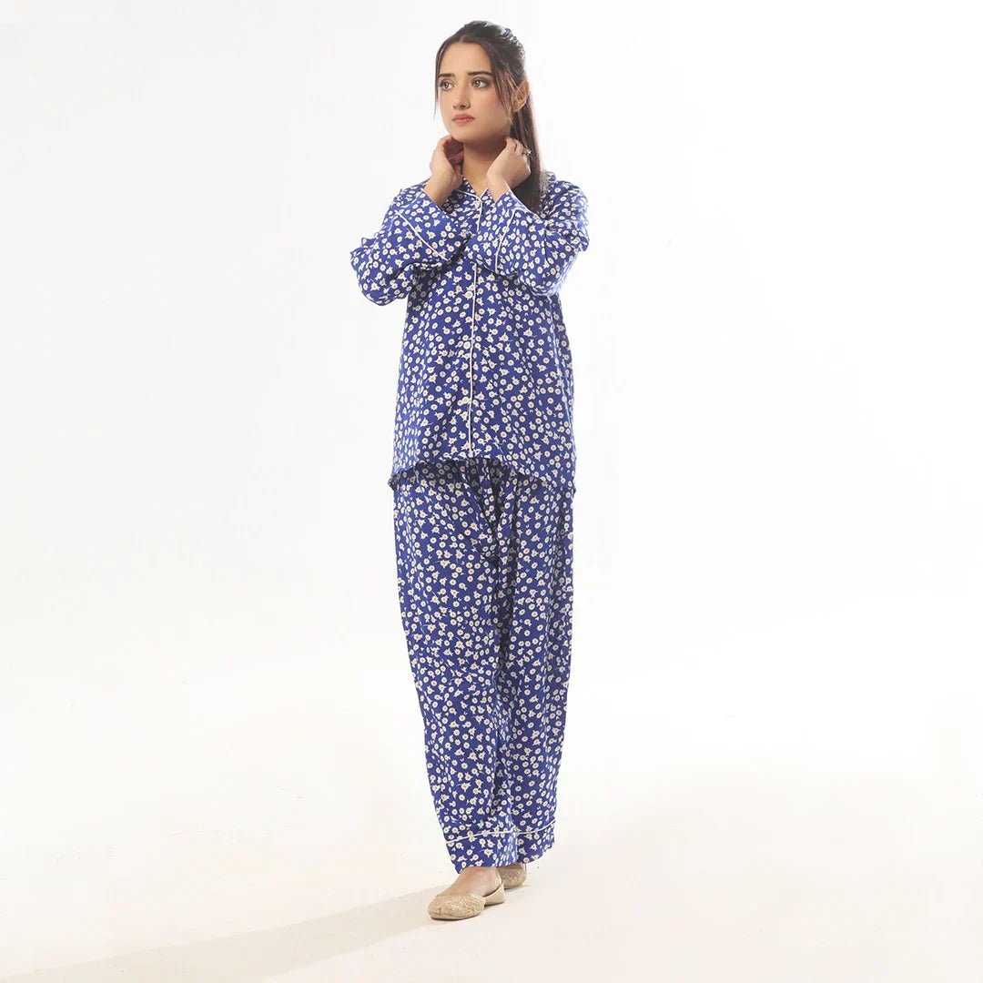 Mat Daisy Linen Pajama Suit with Scrunchie