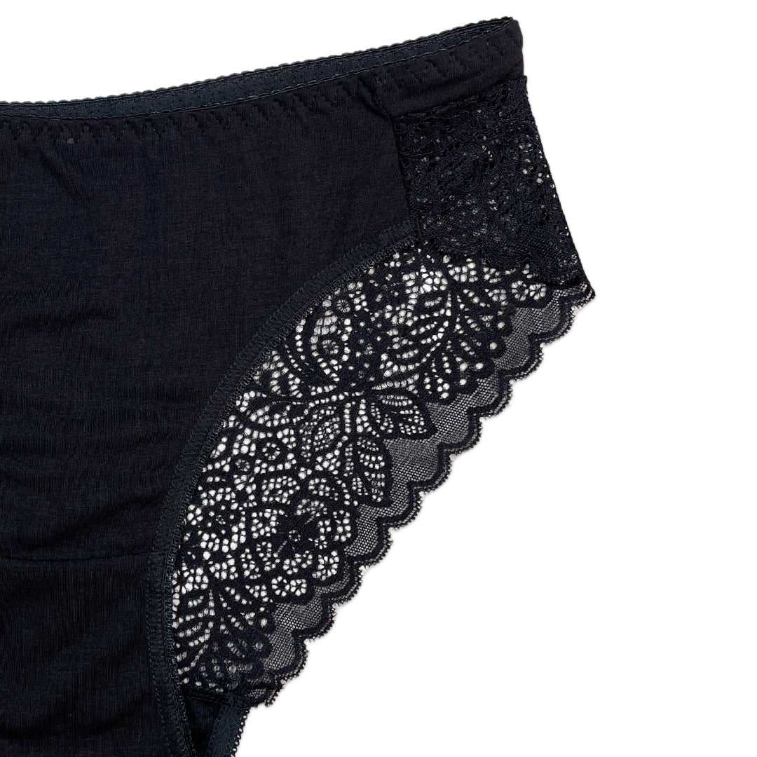 Pack of 3 Briefs Panties - Lace Charm