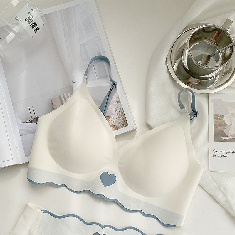 Femmeease - Heartfelt Seamless Bra - White