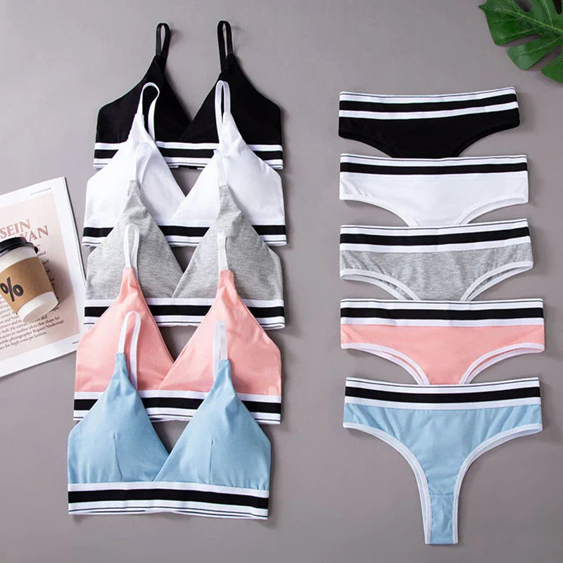 Femmeease - Seamless Sports Bra and Thong Set Free Size - White