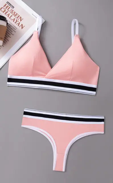 Femmeease - Seamless Sports Bra and Thong Set Free Size - Pink